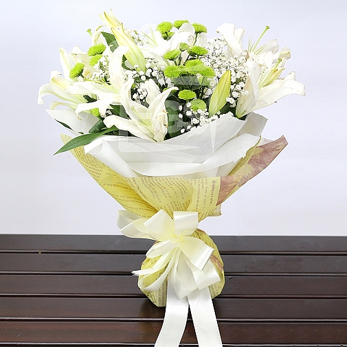 3 STEM OF WHITE LILY
