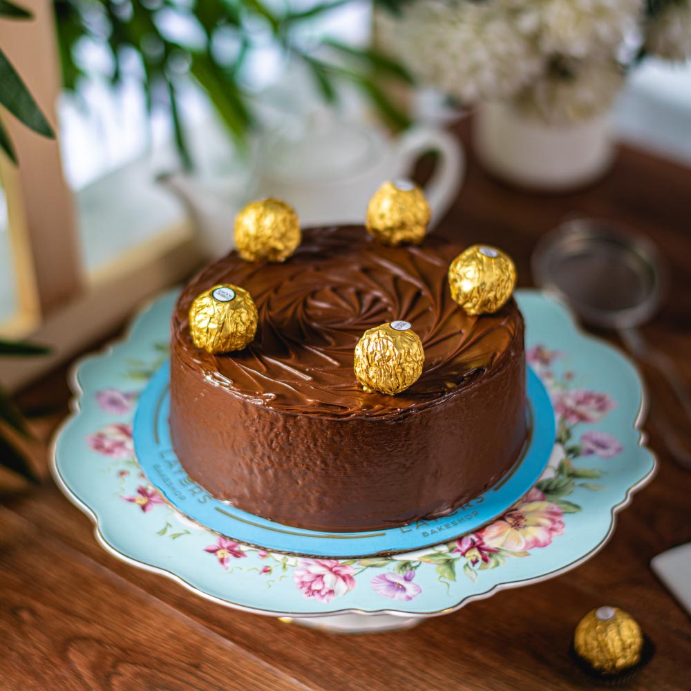 FERRERA ROCHER CAKE